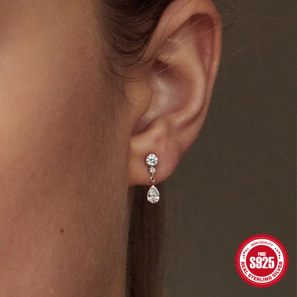 Temperament Entry Lux Diamond Water Drop Ear Studs